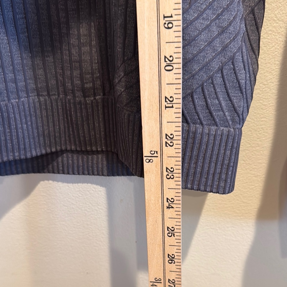 Lululemon Rest Less Pullover In Gray‎ - Picture 4 of 7